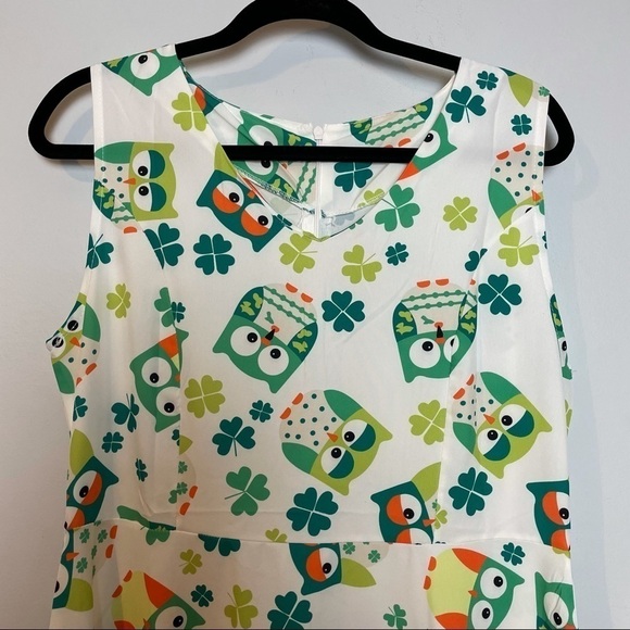 Vintage Inspired Owl and Clover Sleeveless Flared Skirt Dress - Picture 7 of 16